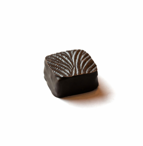 La malle a╠Ç chocolats - chocolats fond blanc-22