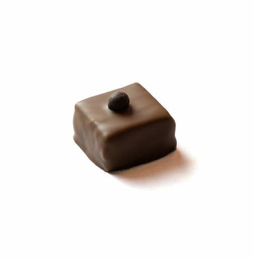 La malle a╠Ç chocolats - chocolats fond blanc-28